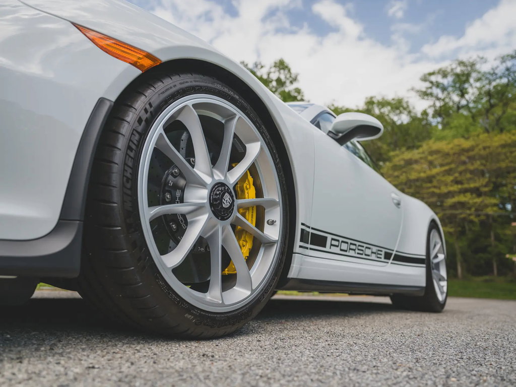 Porsche 911 R