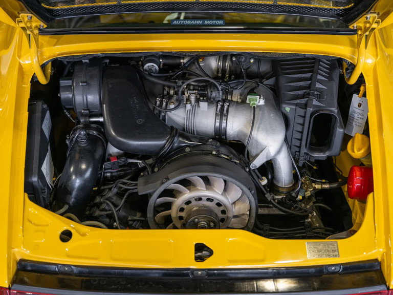 Porsche 964 Carrera RS 3.8