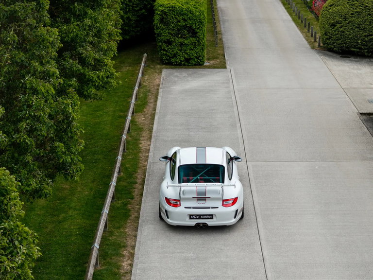 Porsche 997.2 GT3 RS 4.0