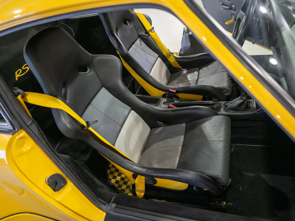 Porsche 964 Carrera RS 3.8