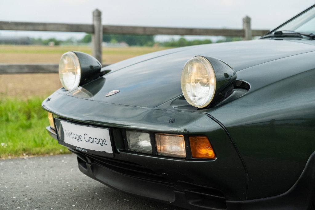 Porsche 928 S