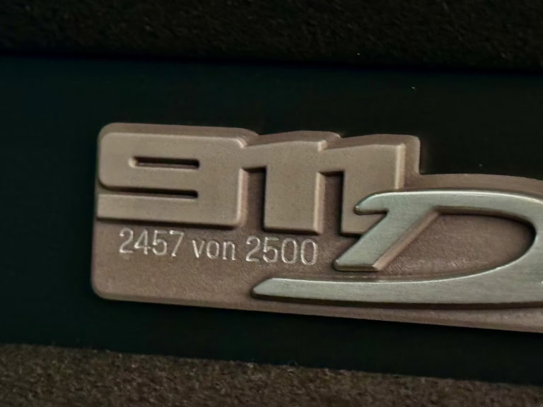 Porsche 911 Dakar