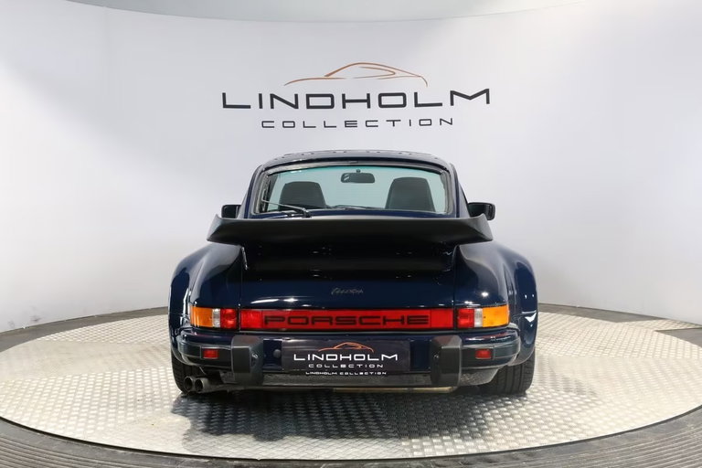 Porsche 911 Turbo 3.3