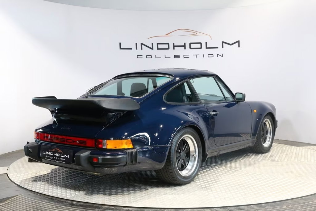Porsche 911 Turbo 3.3