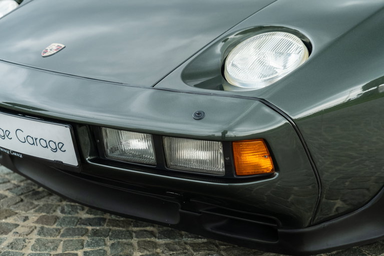 Porsche 928 S
