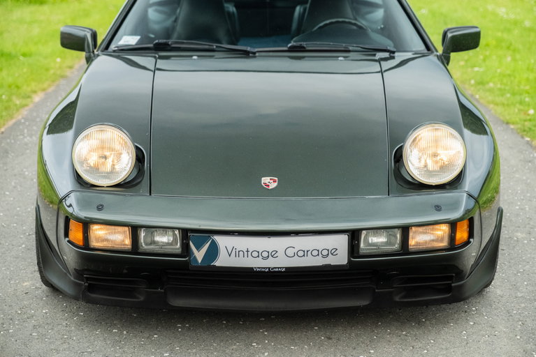 Porsche 928 S