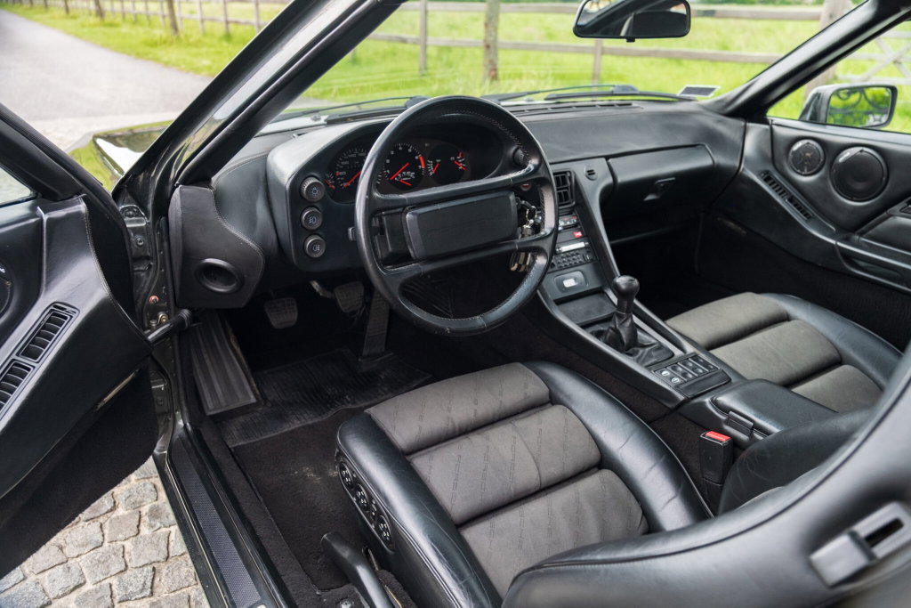 Porsche 928 S