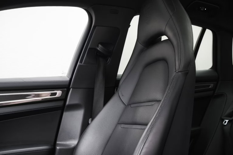 Porsche Panamera 4S