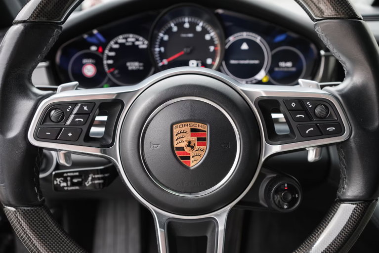 Porsche Panamera 4S