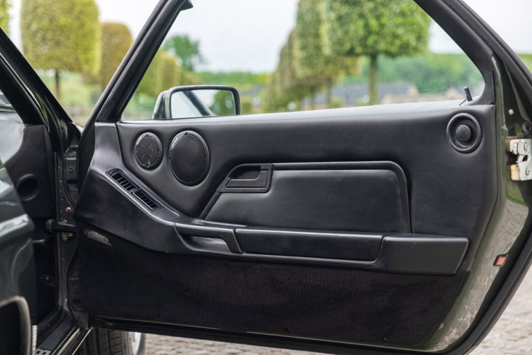 Porsche 928 S