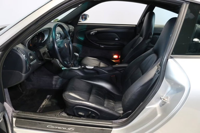 Porsche 996.2 Carrera 4S