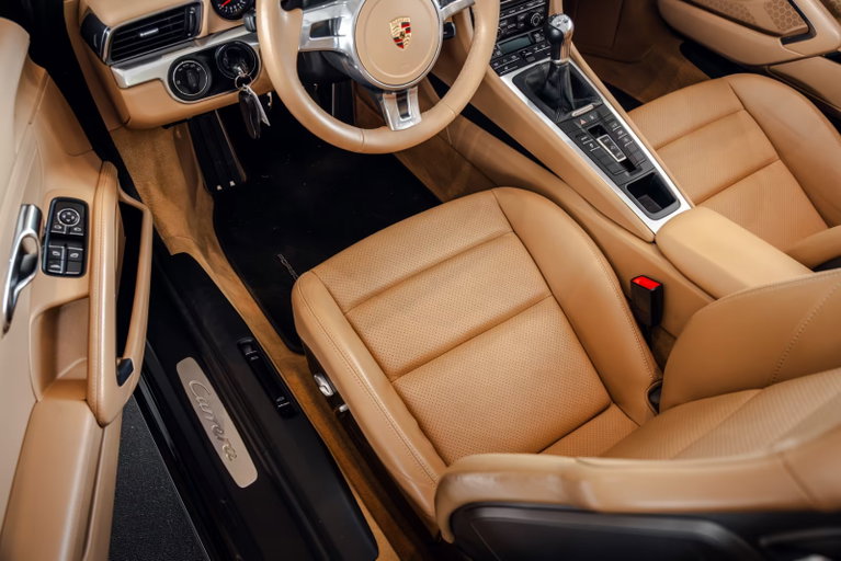 Porsche 991 Carrera