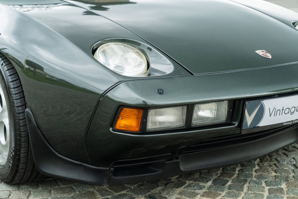 Porsche 928 S