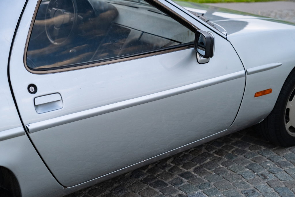 Porsche 928