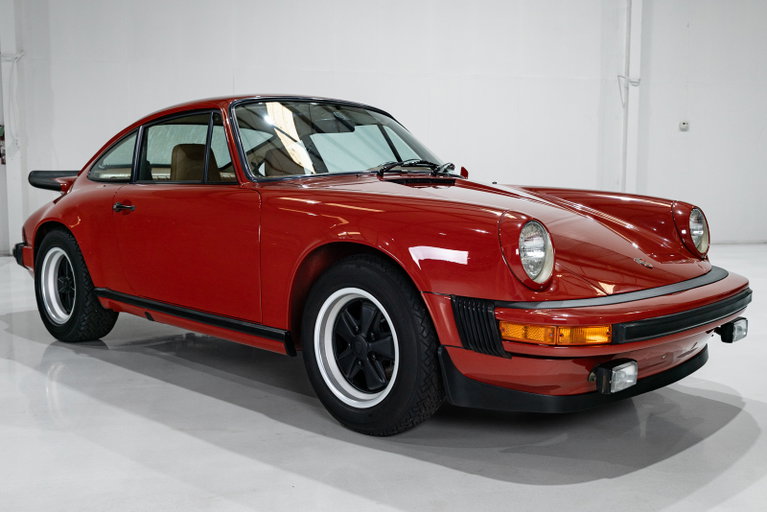 Porsche 911 Carrera (US)