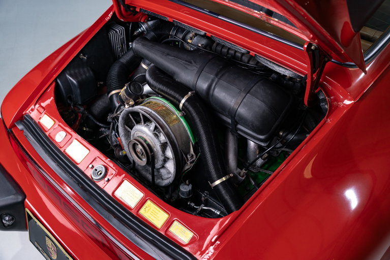Porsche 911 Carrera (US)