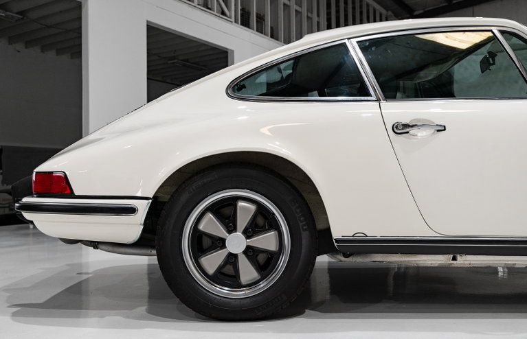 Porsche 911 T (US)