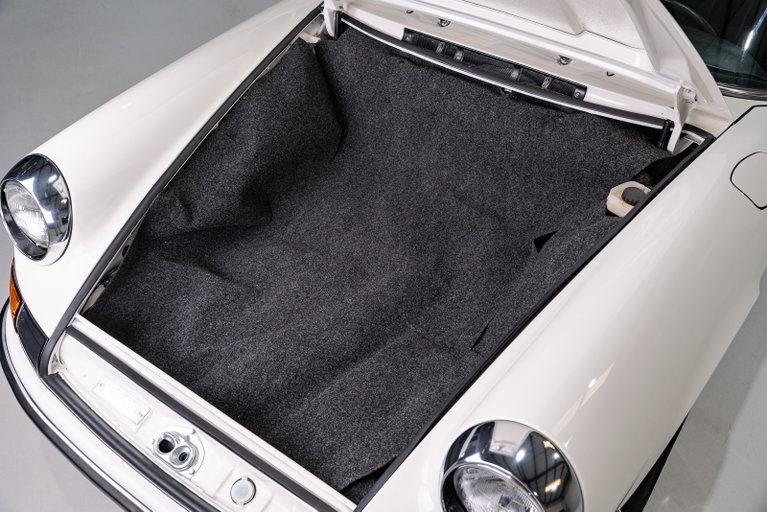 Porsche 911 T (US)