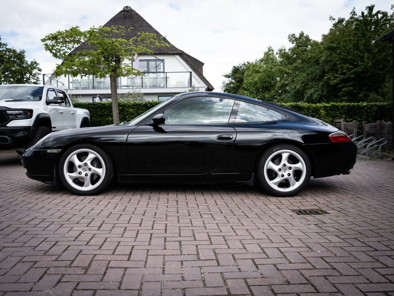 Porsche 996 Carrera