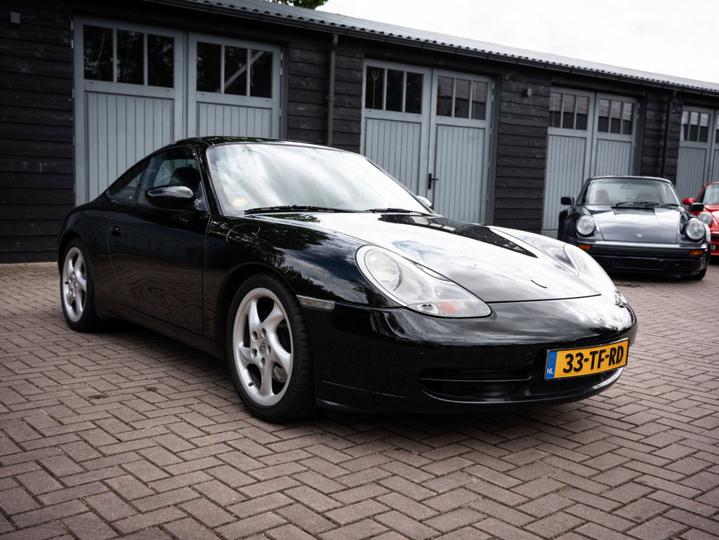 Porsche 996 Carrera