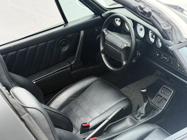 Porsche 964 Carrera 2