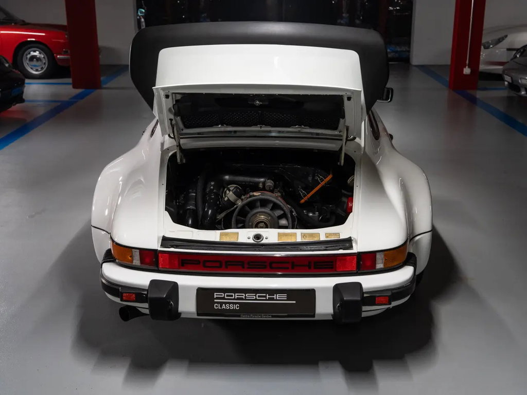 Porsche 911 Turbo 3.0