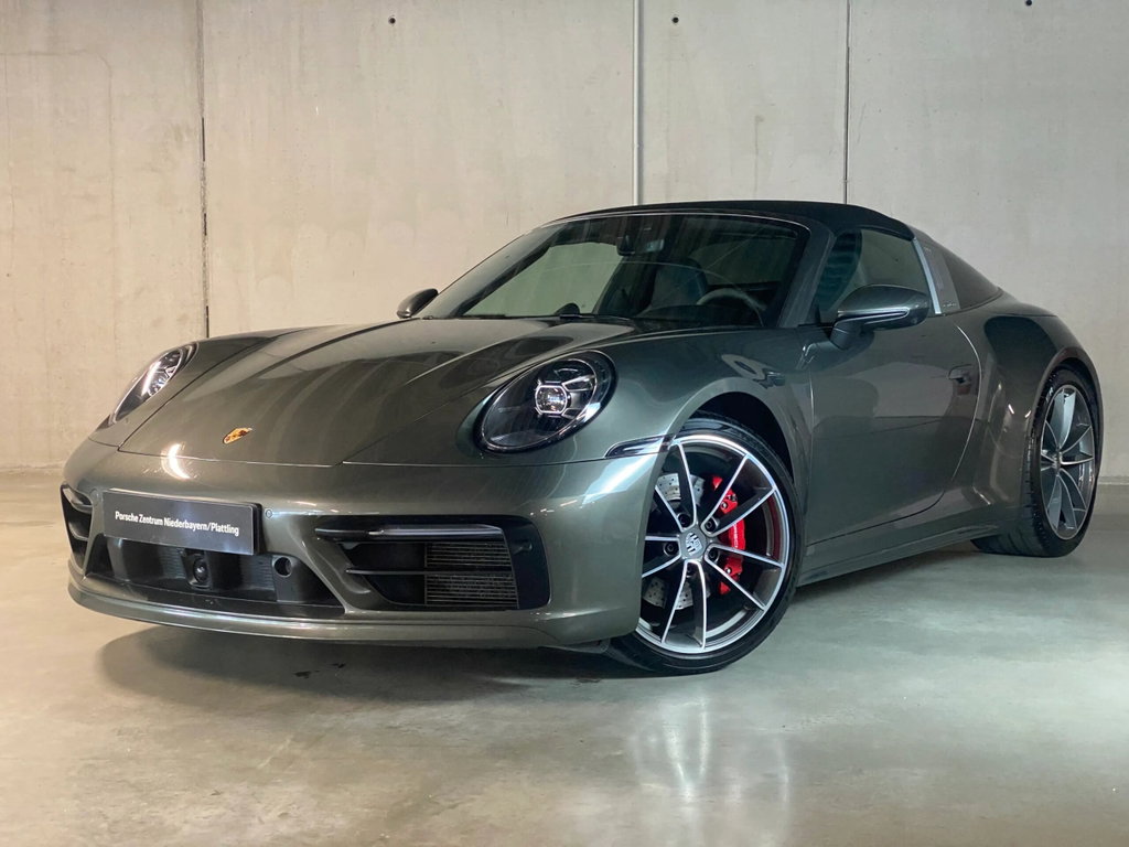Porsche 992 Targa 4S