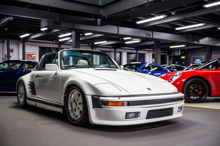 Porsche 911 Turbo Flachbau