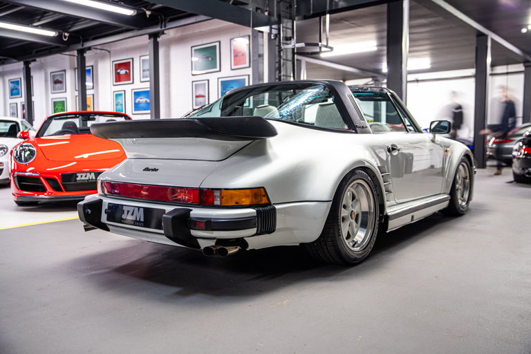 Porsche 911 Turbo Flachbau