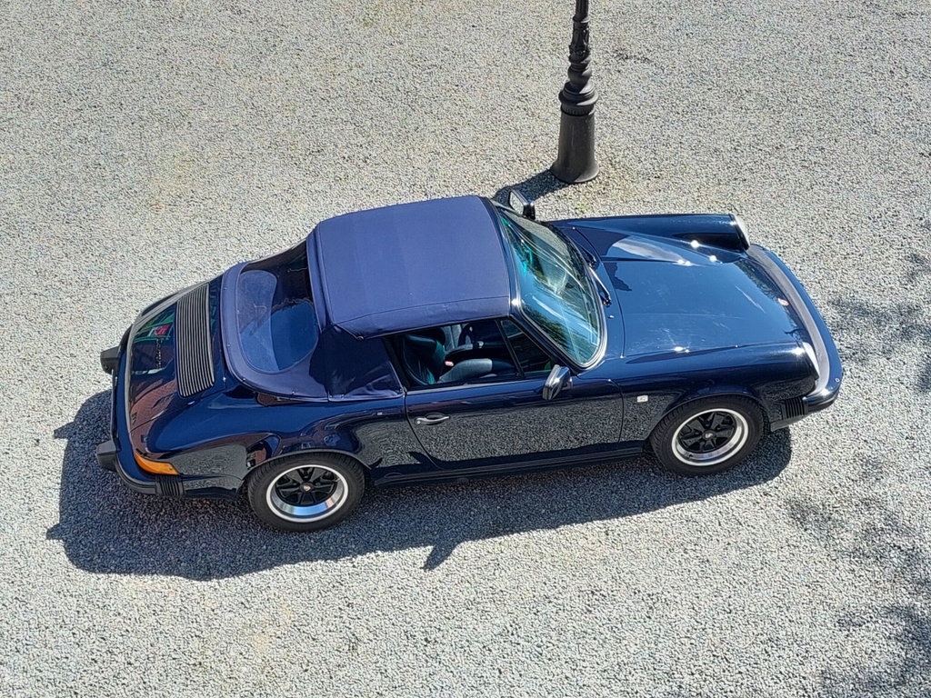 Porsche 911 Carrera 3.2