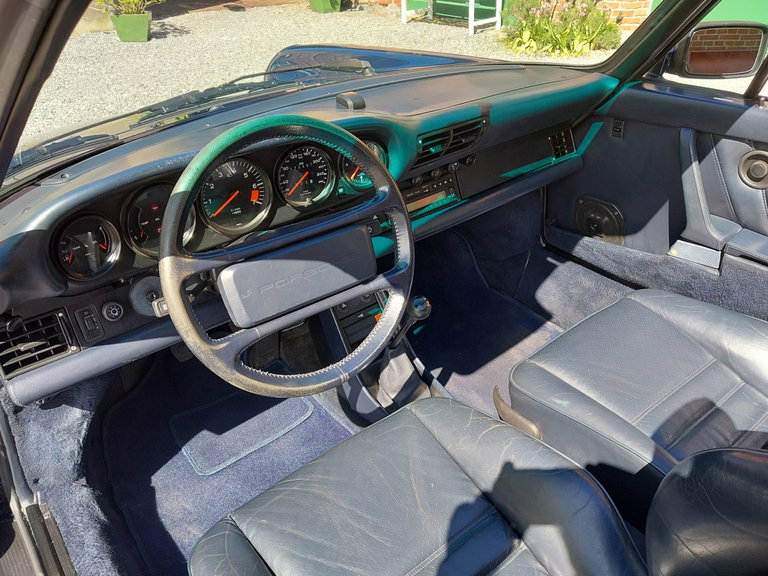 Porsche 911 Carrera 3.2