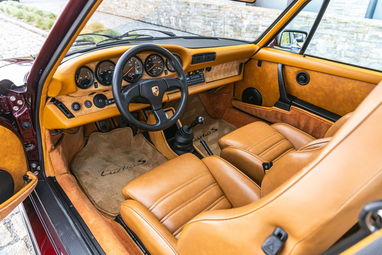 Porsche 911 Turbo 3.3 (US)