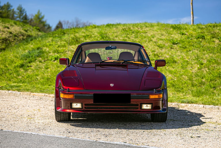 Porsche 911 Turbo 3.3 (US)