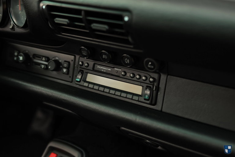 Porsche 993 Carrera 4S