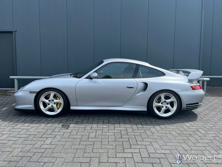 Porsche 996 GT2