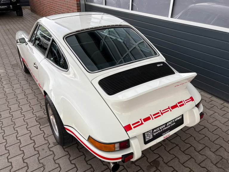 Porsche 911 Backdate