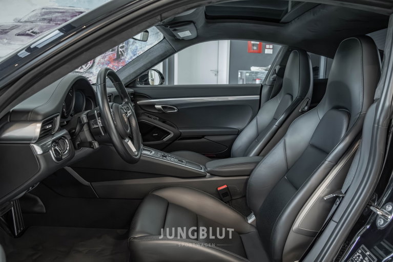 Porsche 991.2 Carrera
