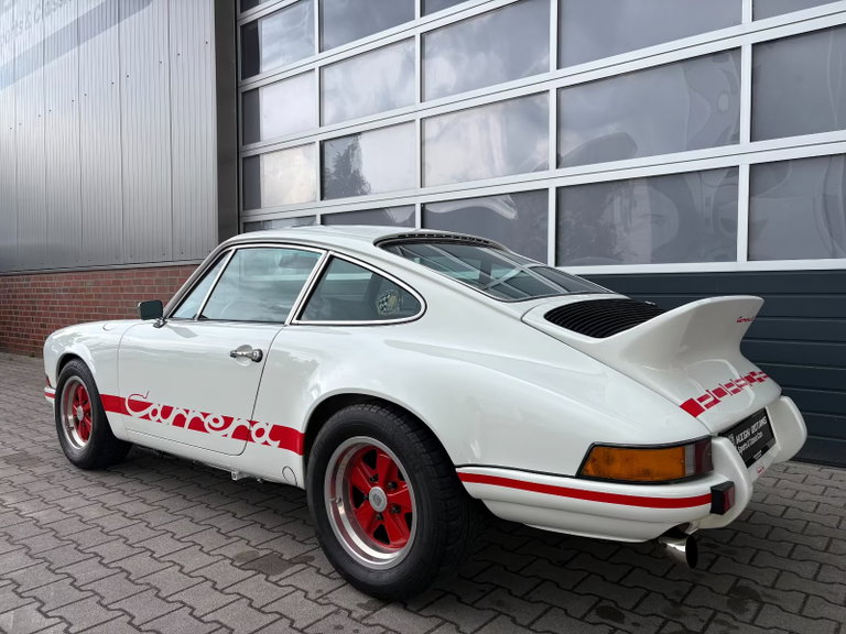 Porsche 911 Backdate