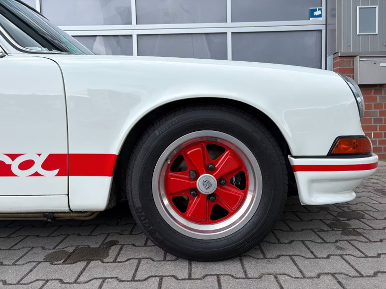 Porsche 911 Backdate