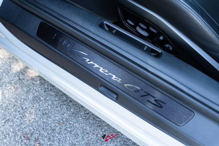 Porsche 992 Carrera GTS