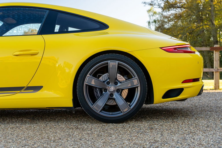 Porsche 991.2 Carrera T