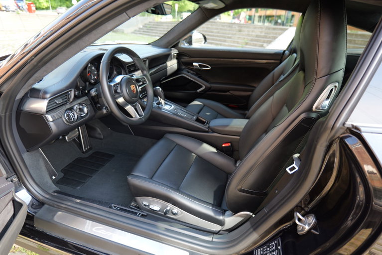 Porsche 991.2 Carrera 4