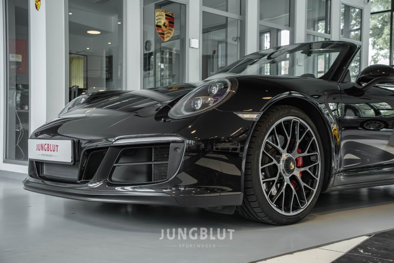 Porsche 991.2 Carrera 4 GTS