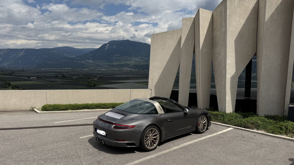 Porsche 991.2 Targa 4 GTS Exclusive Manufaktur Edition