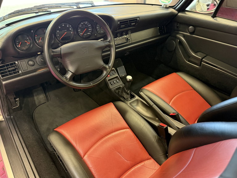 Porsche 993 Carrera 4S