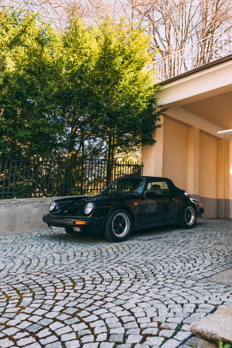 Porsche 911 Carrera 3.2
