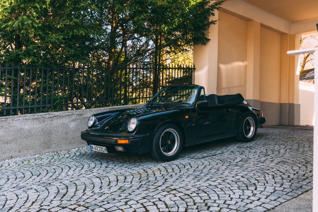 Porsche 911 Carrera 3.2