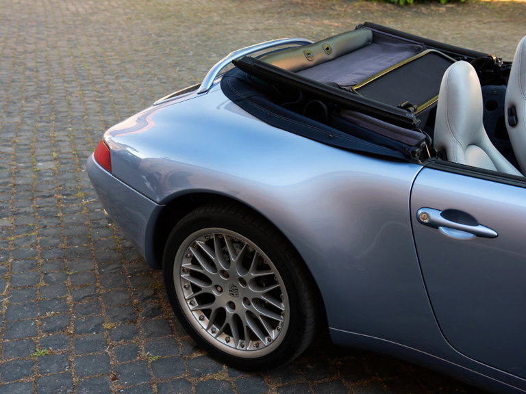 Porsche 993 Carrera