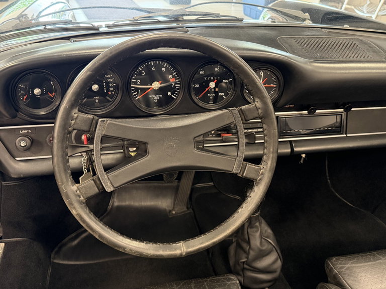 Porsche 911 T