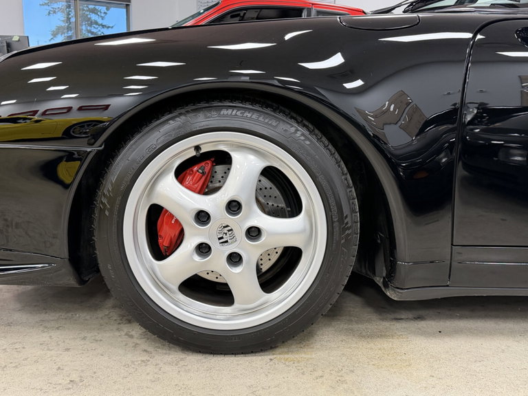 Porsche 993 Carrera 4